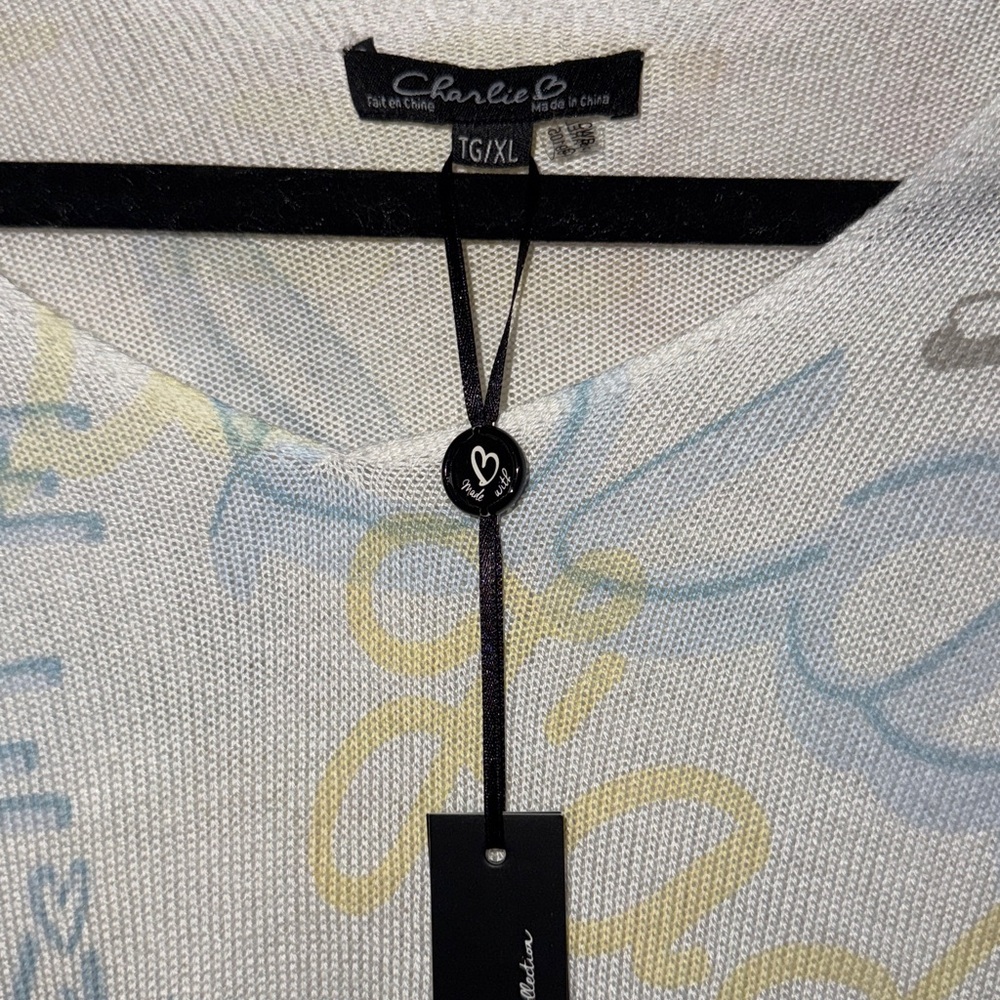 CHARLIE B Multicolor Graphic Print Top - Picture 3 of 4